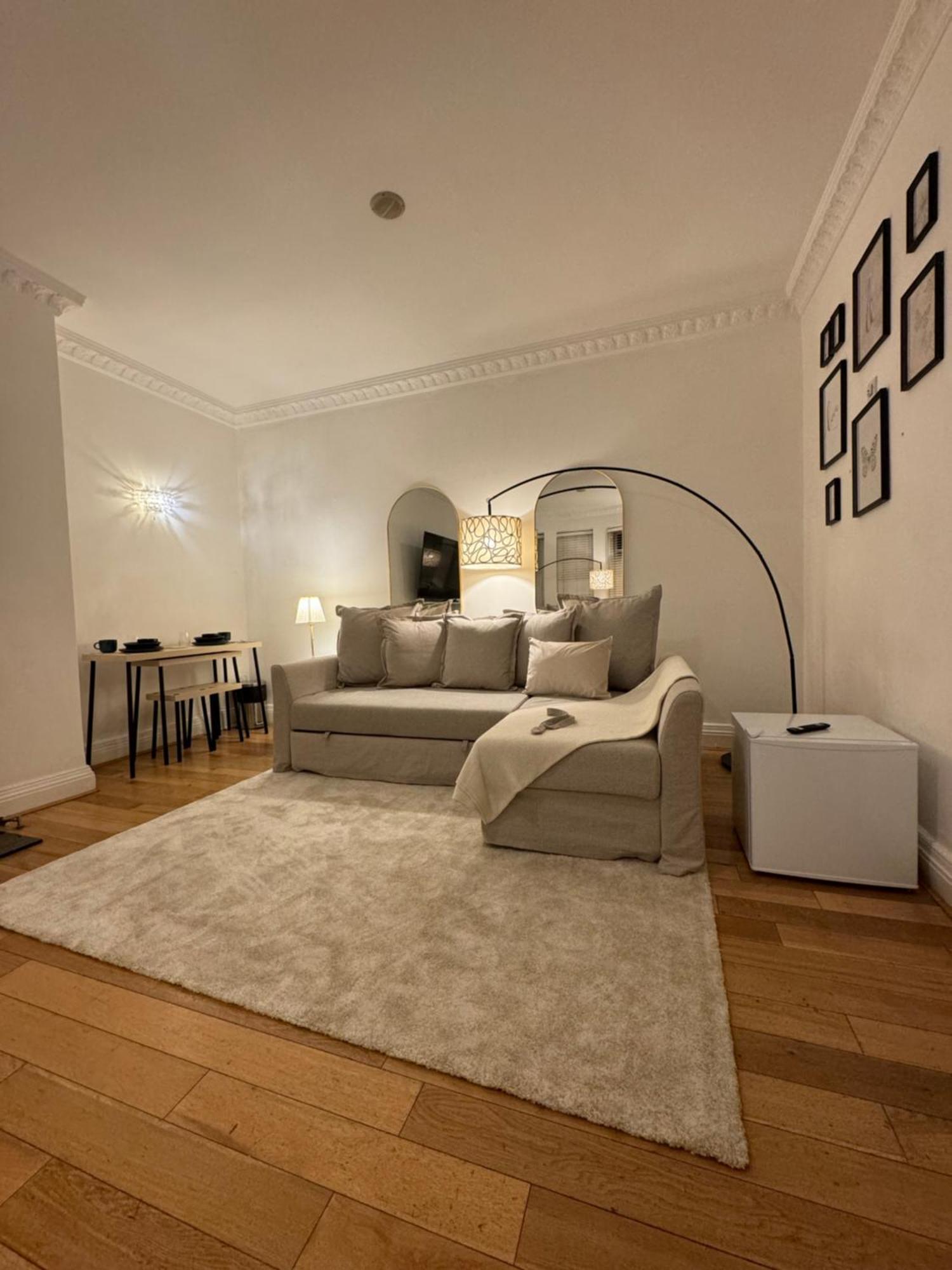 Hyde Park Corner House Apartment London Exterior photo