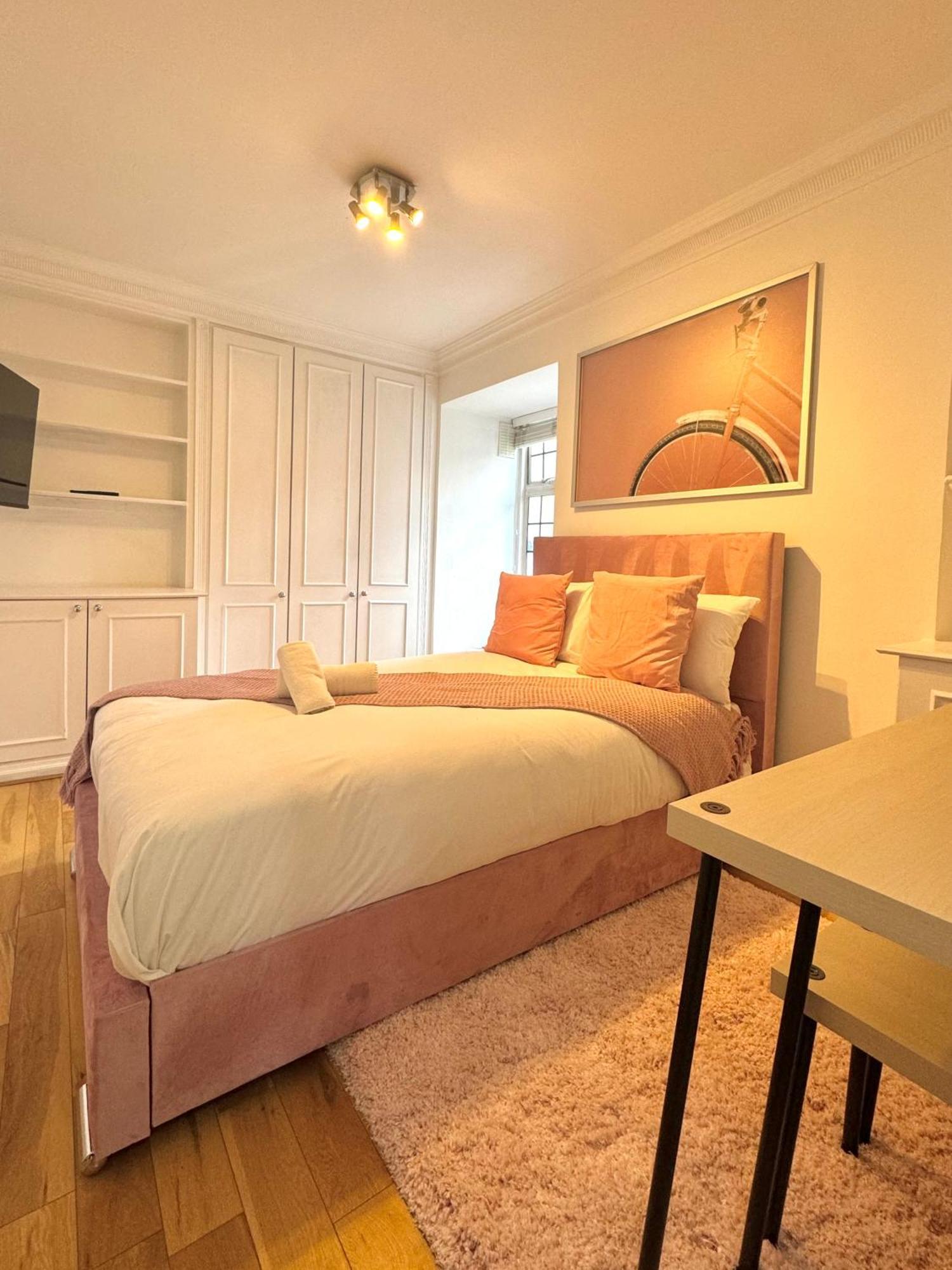 Hyde Park Corner House Apartment London Exterior photo