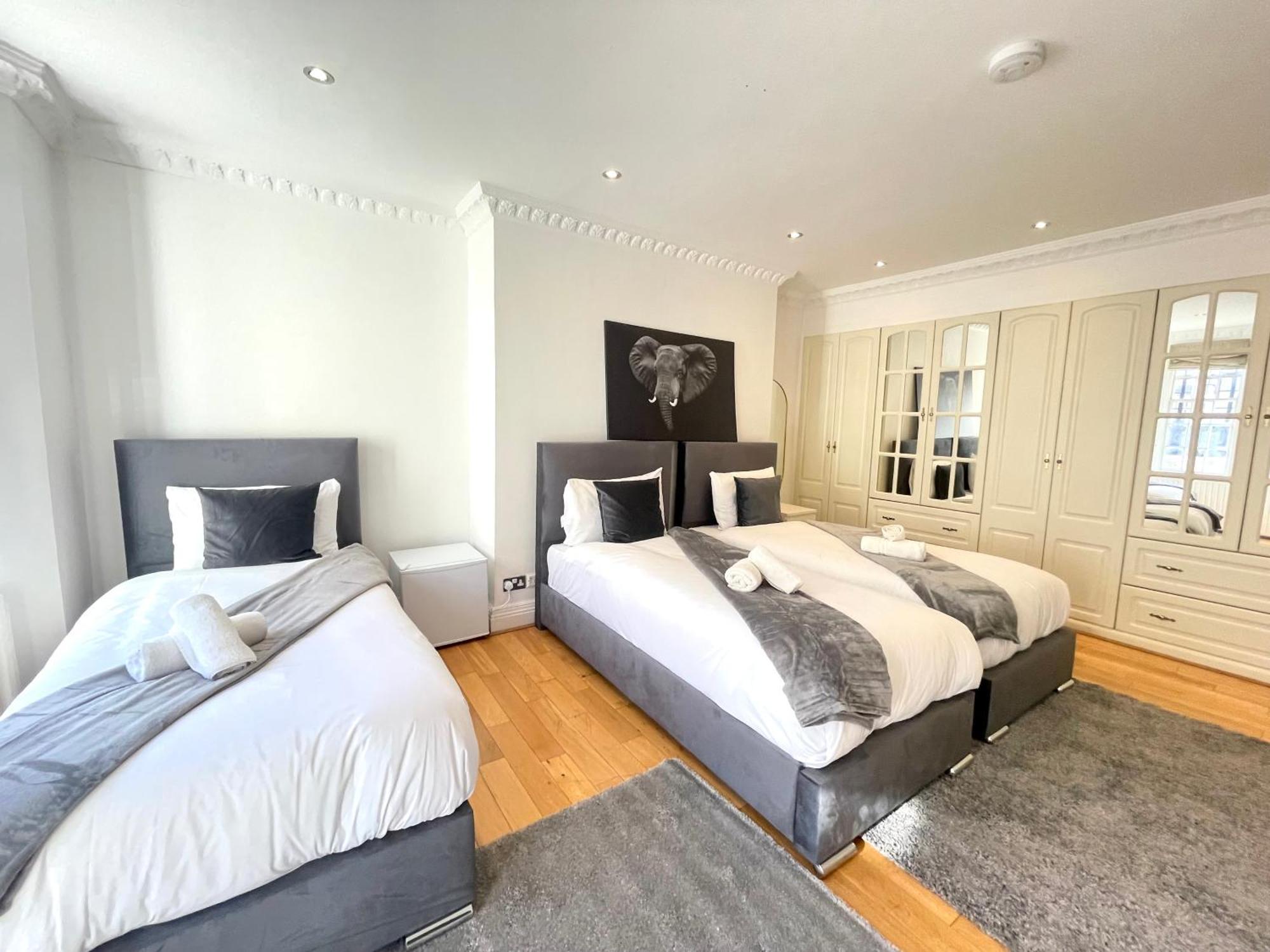 Hyde Park Corner House Apartment London Exterior photo