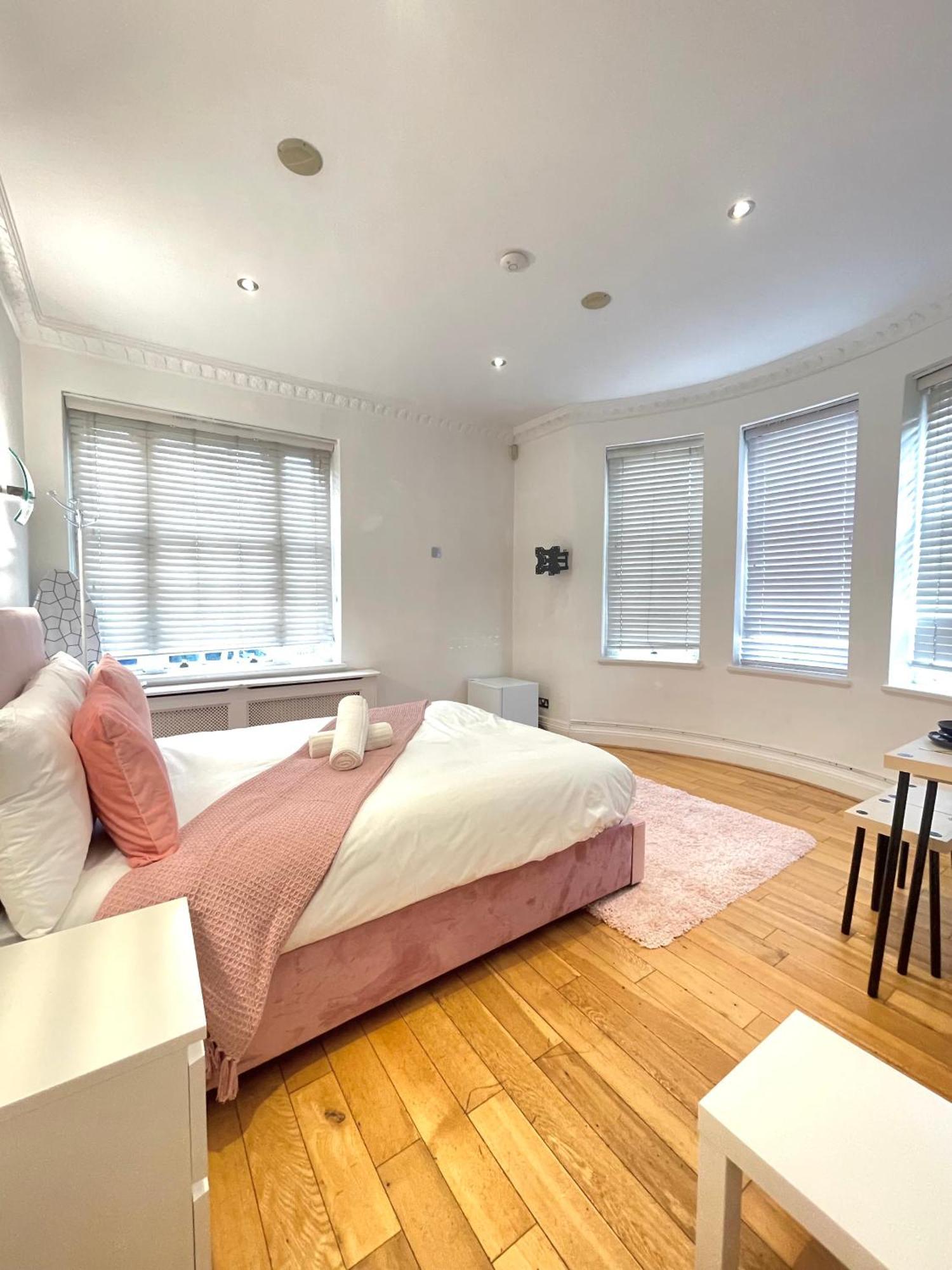 Hyde Park Corner House Apartment London Exterior photo